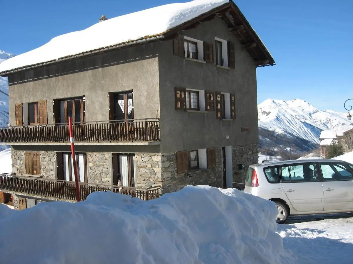 Appartement Moderne Aux Menuires 90 M² Vue Montagne Saint-Martin-de-Belleville 0*,  France